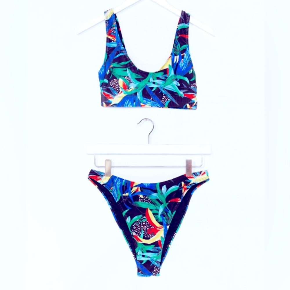 Nasty Gal Blue And Black Tropical Print Bikini Bottom And Top NEW Size 10